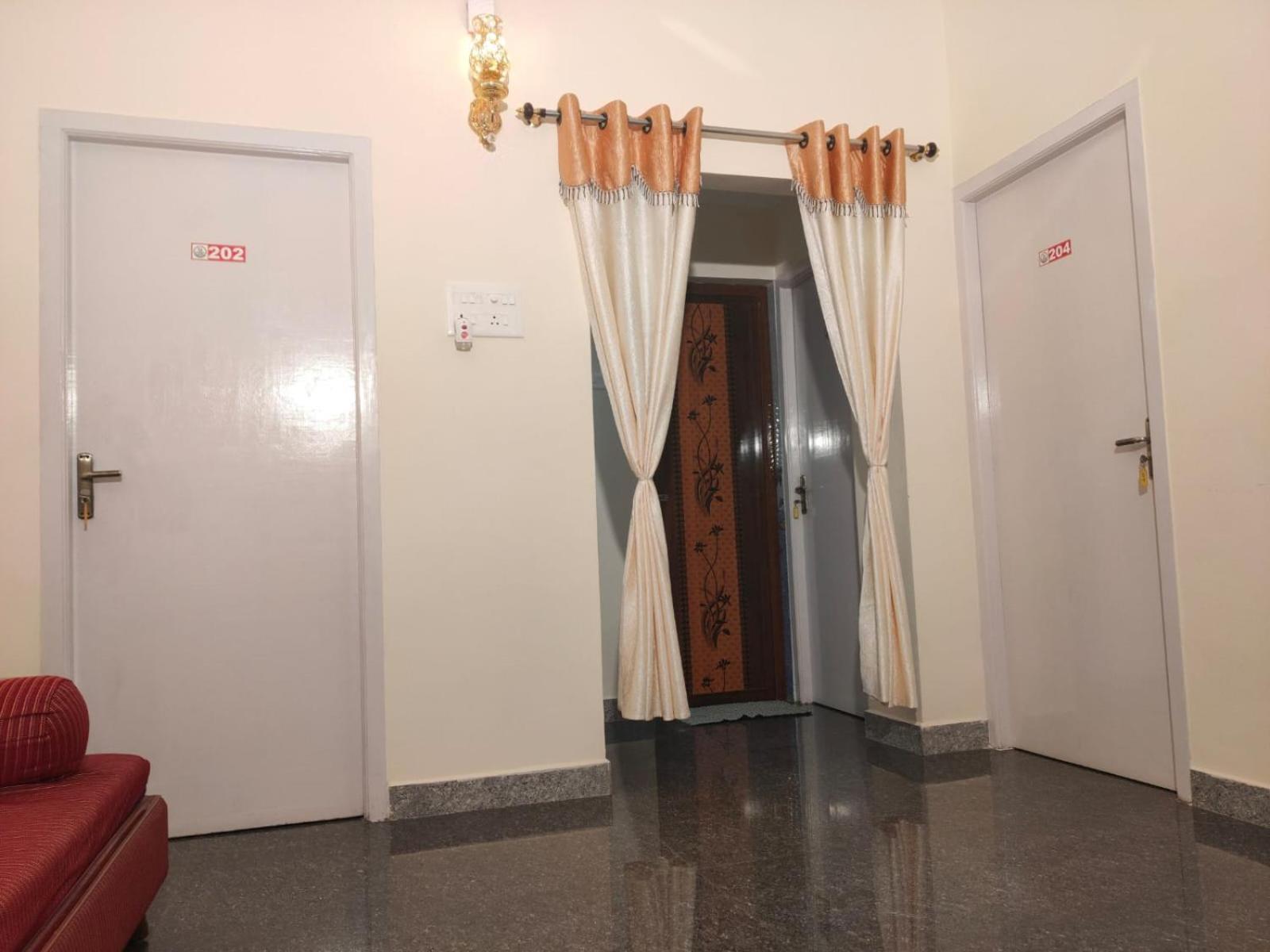 Grand S3 Hotel Puducherry Buitenkant foto