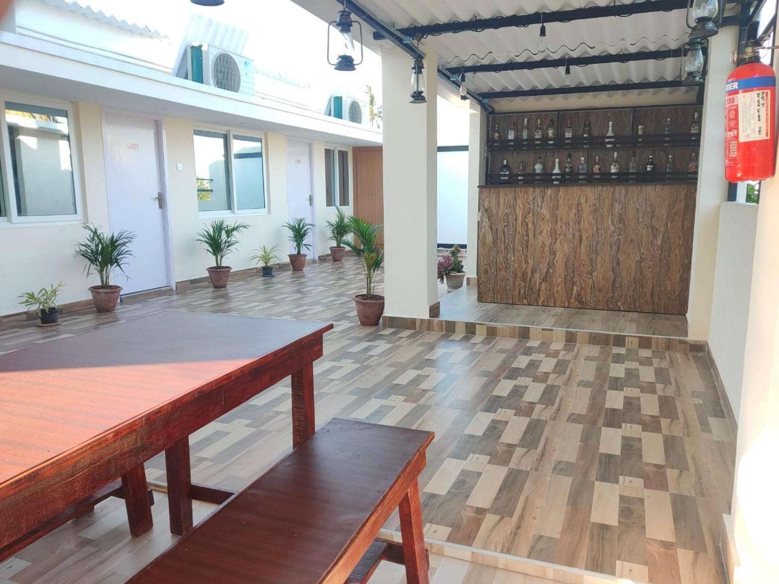 Grand S3 Hotel Puducherry Buitenkant foto